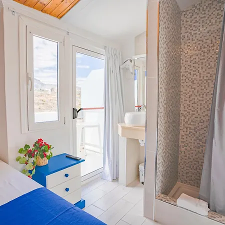 ゲストハウス Neon Tenerife