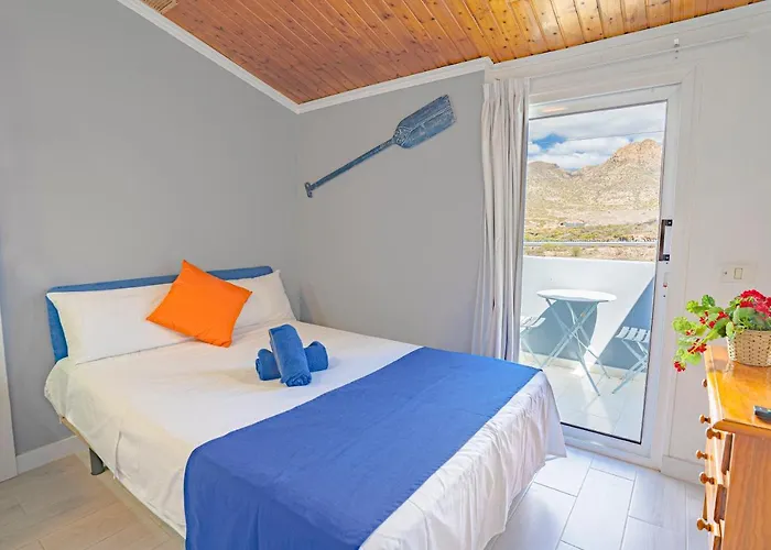 Neon Tenerife Gasthof