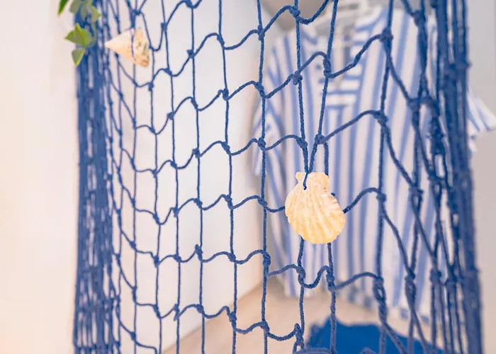 Gasthuis Neon Tenerife Guaza