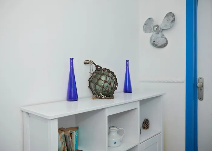 Pensionat Neon Tenerife 3*