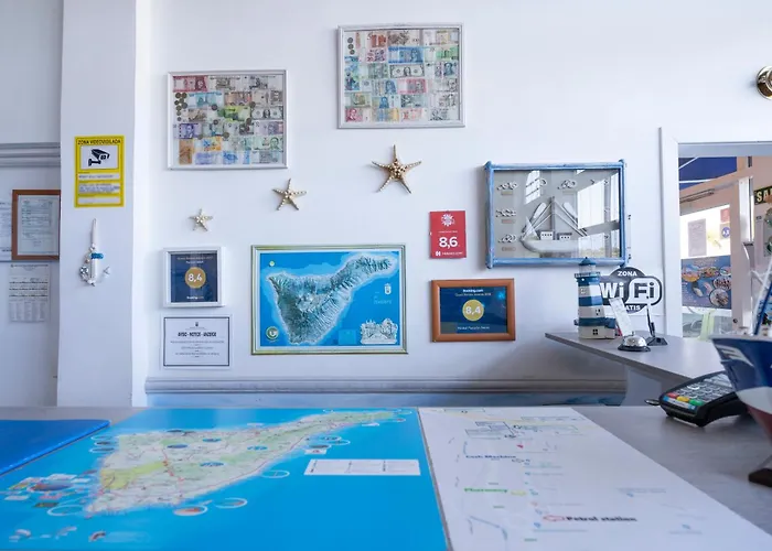 Neon Tenerife 3* Guaza