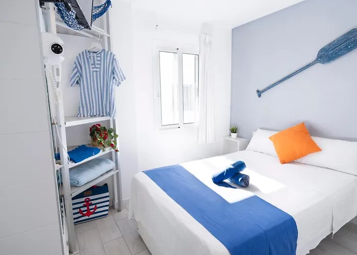 Πανσιόν Neon Tenerife 3*